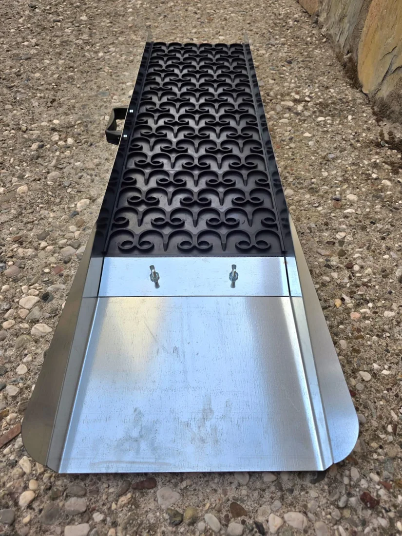 30×124 cm. – Sluice Box – Galvaniz Altın Arama Bendi – Siyah Dream Mat ile Birlikte